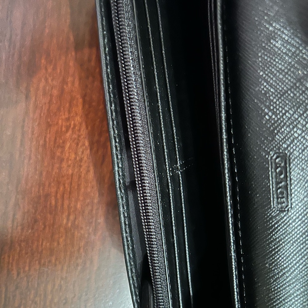 Coach Wallet - Picture 5 of 12
